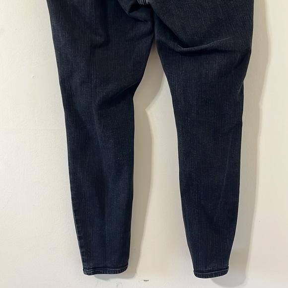 Torrid Black Sky High Skinny Distressed Denim Jeans Size 14 - Picture 9 of 11
